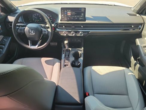Used 2025 Honda Civic Sport Touring image 10
