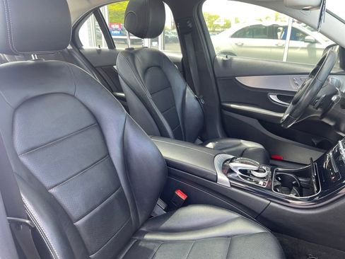 Used 2015 Mercedes-Benz C 300 4MATIC Sedan image 13