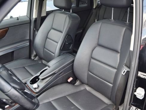 Used 2013 Mercedes-Benz GLK 350 4MATIC image 17