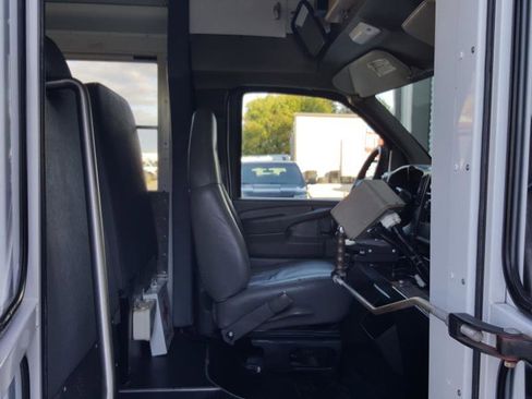 Used 2007 Chevrolet Express 3500 w/ School Bus Package image 15