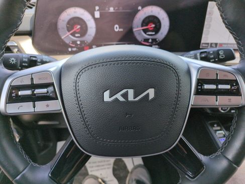 Used 2025 Kia Telluride SX Prestige X-Line AWD/4WD image 17
