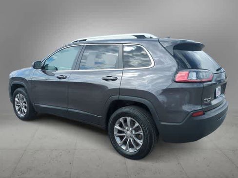 Used 2019 Jeep Cherokee Latitude Plus image 6