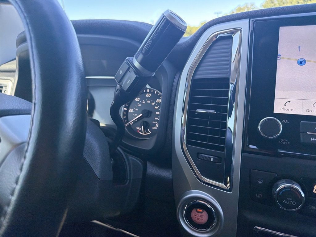Used 2021 Nissan Titan SV w/ SV Convenience Package AWD/4WD image 16