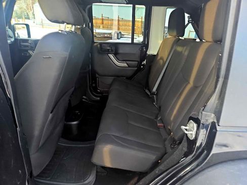 Used 2016 Jeep Wrangler Unlimited Sport image 17