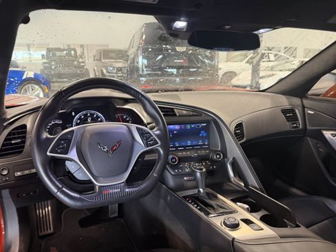 Used 2016 Chevrolet Corvette Z06 w/ 3LZ Preferred Equipment Group RWD image 11