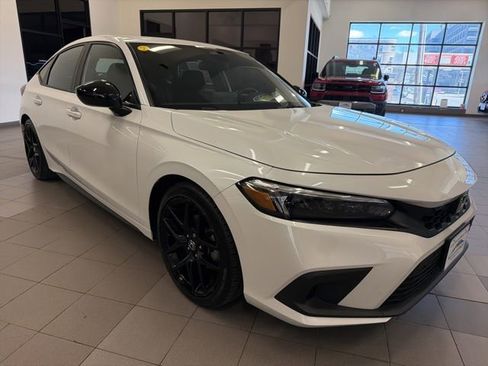 Certified 2024 Honda Civic Sport image 1