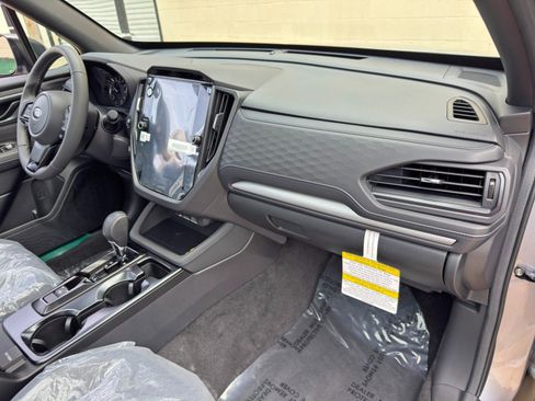 Used 2026 Subaru Forester Premium AWD/4WD image 14