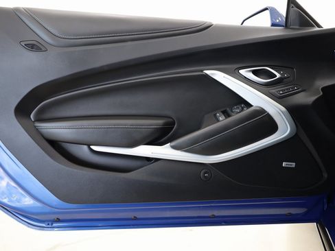 Used 2022 Chevrolet Camaro LT w/ RS Package image 25