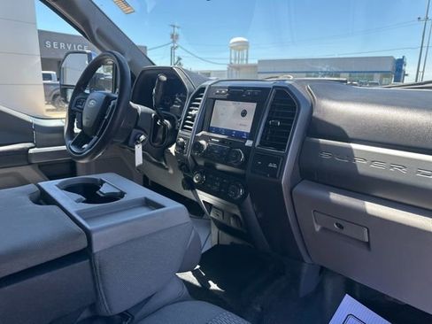 Used 2022 Ford F350 XLT w/ XLT Premium Package AWD/4WD image 11