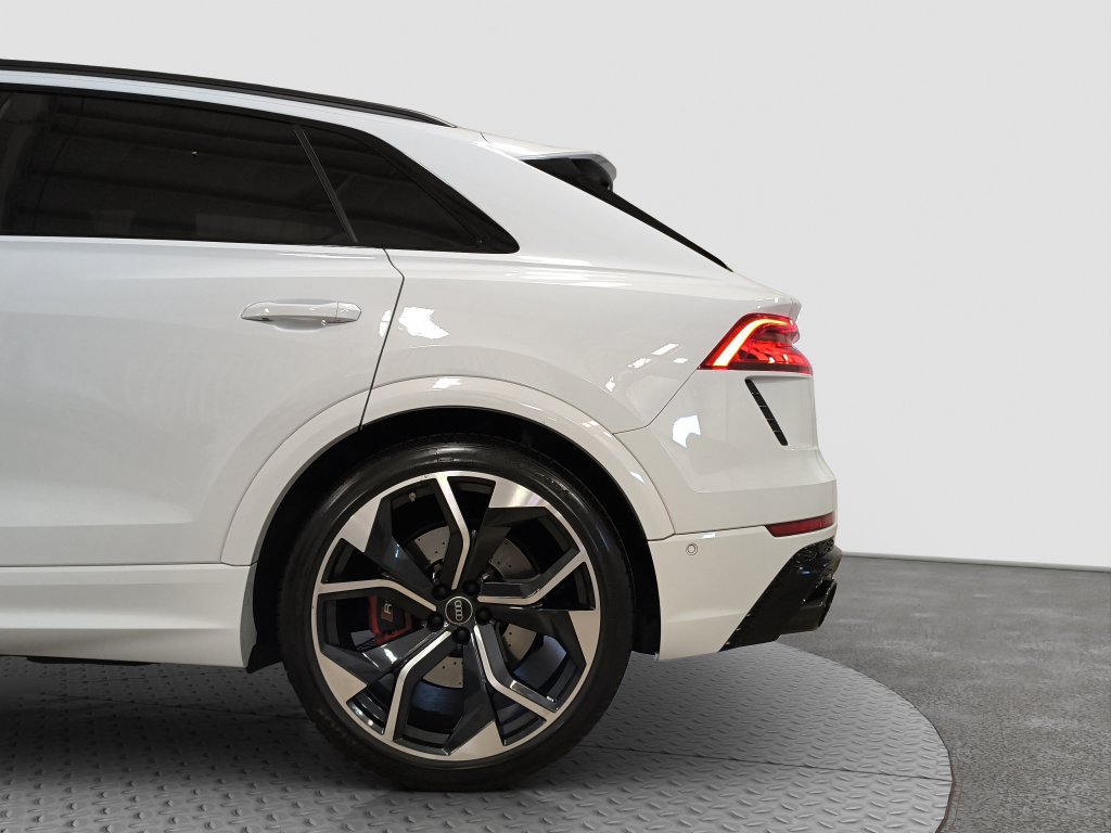 Used 2024 Audi RS Q8 AWD/4WD image 20