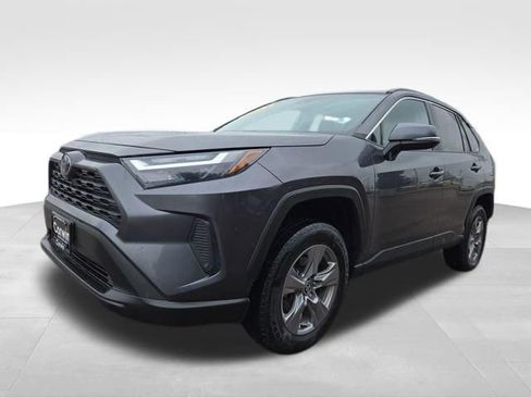 Used 2023 Toyota RAV4 XLE image 6