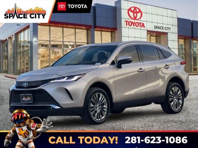Used 2023 Toyota Venza XLE
