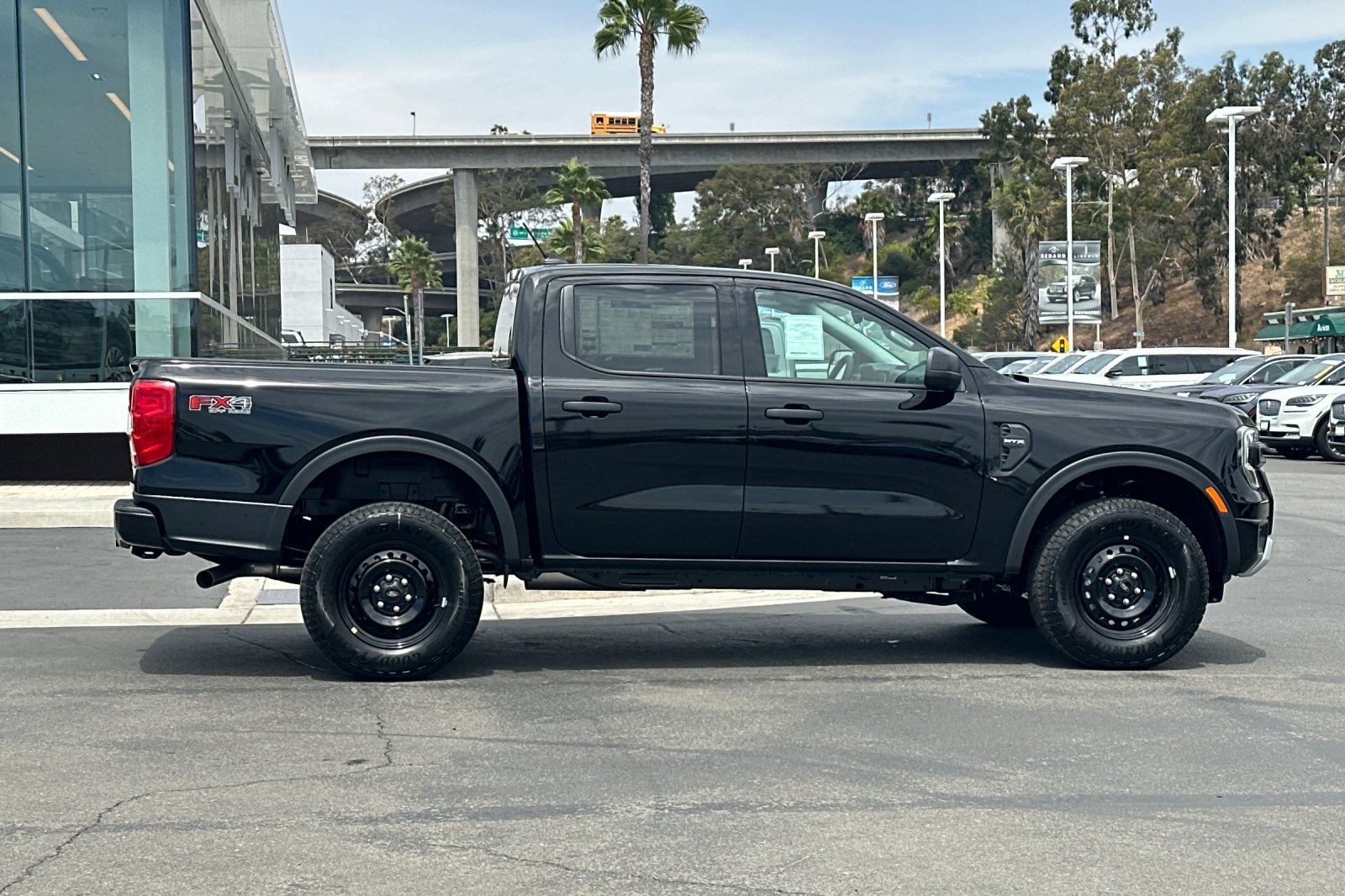 New 2026 Ford Ranger XL w/ FX4 Off-Road Package AWD/4WD image 2