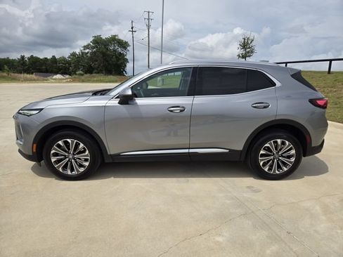 Used 2025 Buick Envision Preferred AWD/4WD image 5
