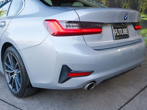 Used 2019 BMW 330i Sedan w/ Driving Assistance Package image 45