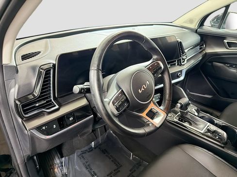 Used 2023 Kia Sportage EX FWD image 11