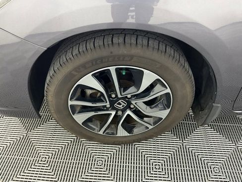 Used 2014 Honda Civic EX image 18