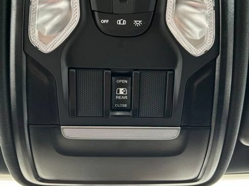 Used 2024 RAM 1500 Tradesman w/ Night Edition AWD/4WD image 19