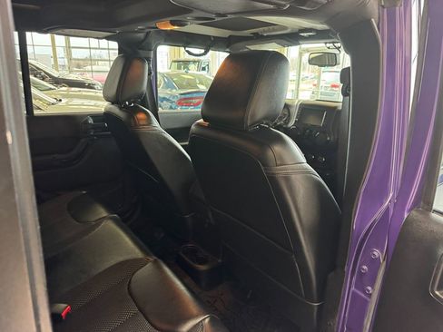 Used 2016 Jeep Wrangler Unlimited Sahara AWD/4WD image 48