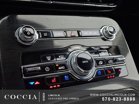 Certified 2022 Lincoln Nautilus Reserve AWD/4WD image 16