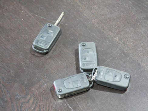 Used 2016 Mercedes-Benz Sprinter 2500 w/ Driver Efficiency Package image 2