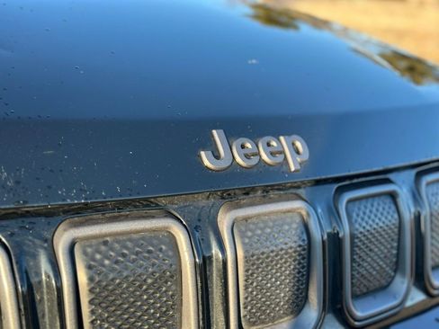 Used 2022 Jeep Compass High Altitude image 9