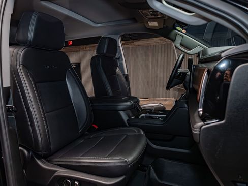 Used 2024 GMC Sierra 2500 Denali w/ Denali Reserve Package image 30