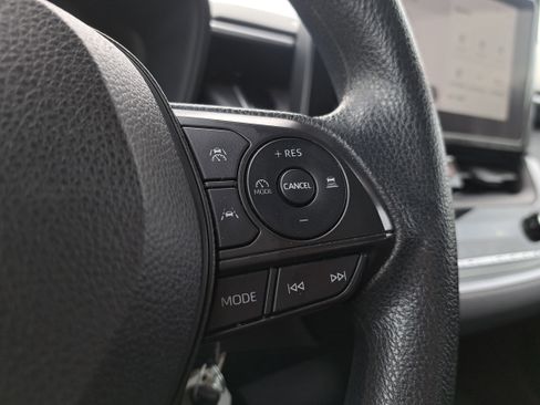 Certified 2023 Toyota Corolla LE image 26