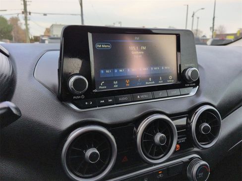 Used 2024 Nissan Sentra S image 12