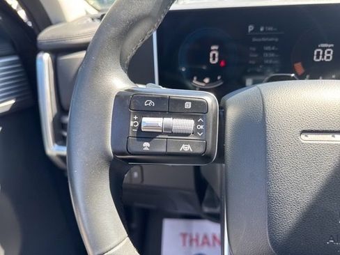 Used 2025 Hyundai Santa Fe SEL AWD/4WD image 18