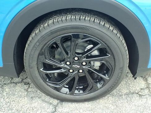 New 2027 Chevrolet Bolt RS image 9