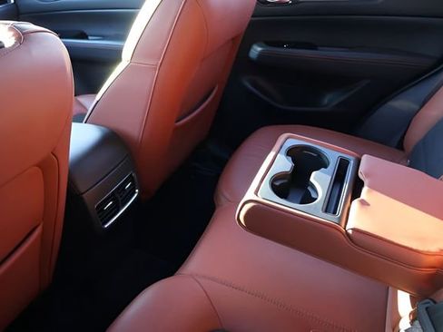 Used 2024 MAZDA CX-5 Carbon Edition image 19