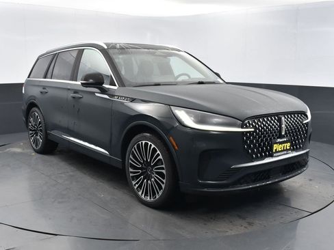 New 2025 Lincoln Aviator Black Label image 3