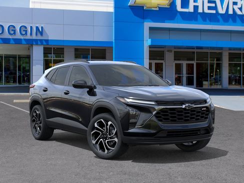 New 2026 Chevrolet Trax RS FWD image 7