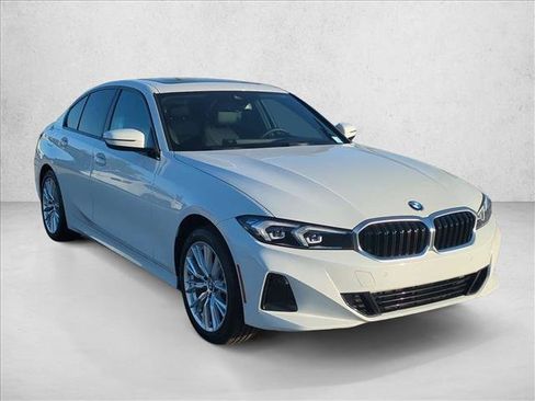 Certified 2023 BMW 330i Sedan w/ Convenience Package RWD image 3