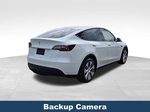 Used 2021 Tesla Model Y Long Range AWD/4WD image 7