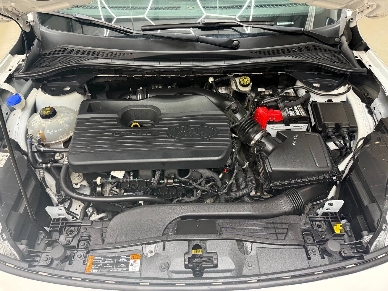 Used 2020 Ford Escape Titanium AWD/4WD image 7