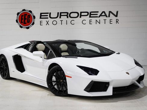 Used 2014 Lamborghini Aventador LP 700-4 image 1
