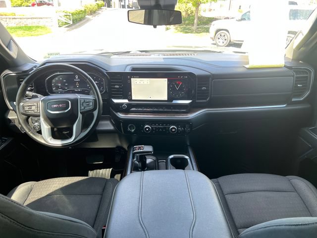 Used 2023 GMC Sierra 1500 Elevation AWD/4WD image 12