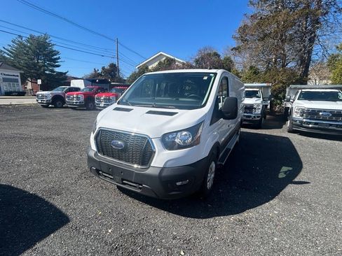 Used 2024 Ford Transit 250 Low Roof w/ Exterior Upgrade Package image 3