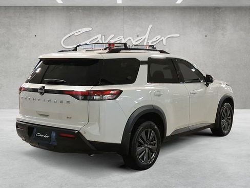 Certified 2023 Nissan Pathfinder SV image 16