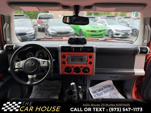 Used 2014 Toyota FJ Cruiser 4WD w/ Upgrade Package image 26