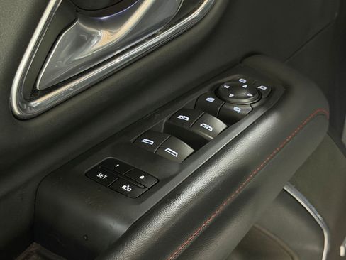 Used 2022 Chevrolet Tahoe RST w/ Luxury Package RWD image 22