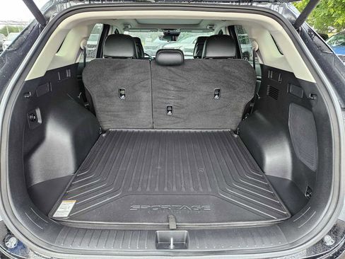Certified 2025 Kia Sportage SX FWD image 25