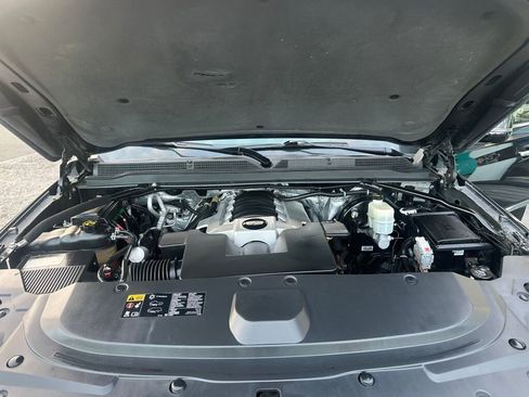 Used 2015 Cadillac Escalade ESV Luxury image 9