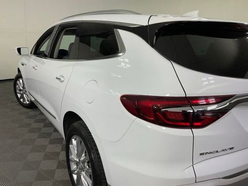 Used 2020 Buick Enclave Essence w/ Sound and Sites Package FWD image 38