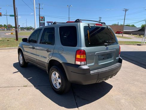 Used 2006 Ford Escape XLS FWD image 5