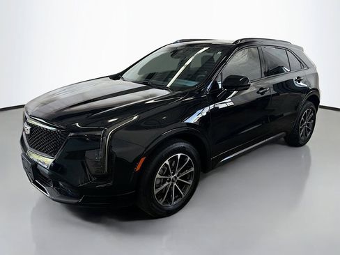 Used 2024 Cadillac XT4 Sport AWD/4WD image 5