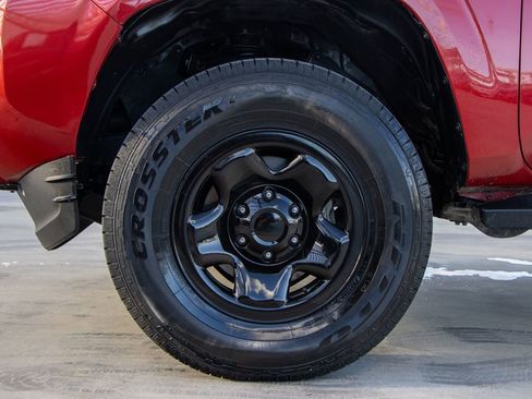 Used 2021 Toyota Tacoma SR w/ SR Convenience Package image 36