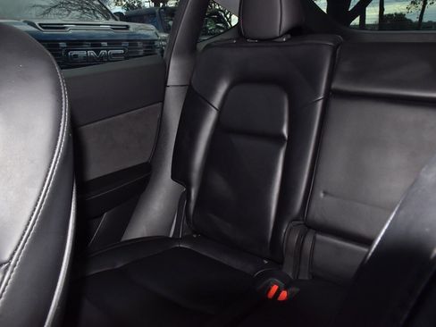 Used 2021 Tesla Model Y Long Range image 20